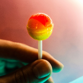 Los caramelos de Chupa Chups te llevan al parque de atracciones de PortAventura