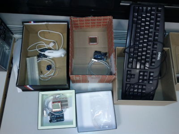 alimentacion y consumo de servomotores arduino