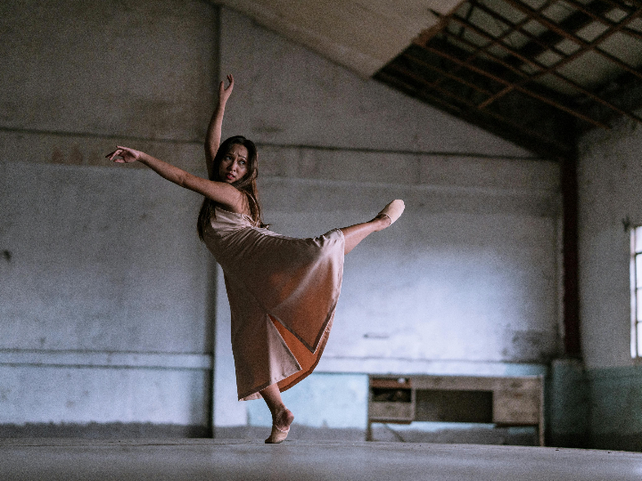 analisis y comparativa de los mejores productos de danza y baile para complementar tu maquillaje de ratoncita