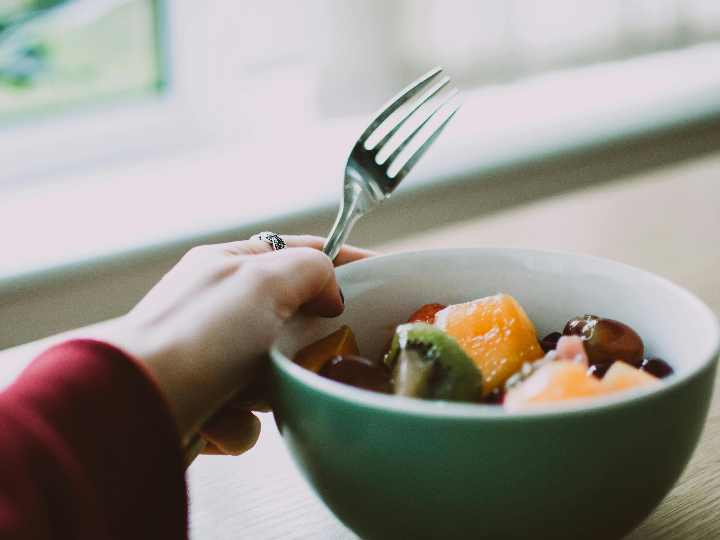 delicioso analisis descubre por que los twizzler son la opcion internacional favorita en snacks