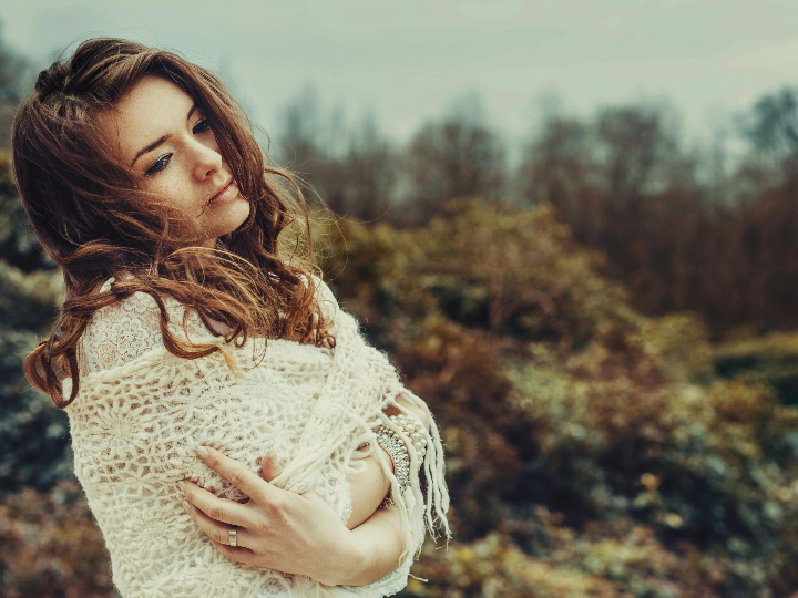 descubre las ultimas tendencias en abrigos para mujer de la marca gus