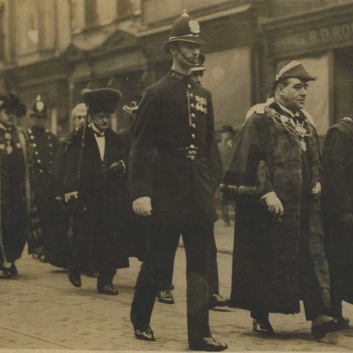 descubre lo ultimo en moda infantil analisis del catalogo de mayoral online