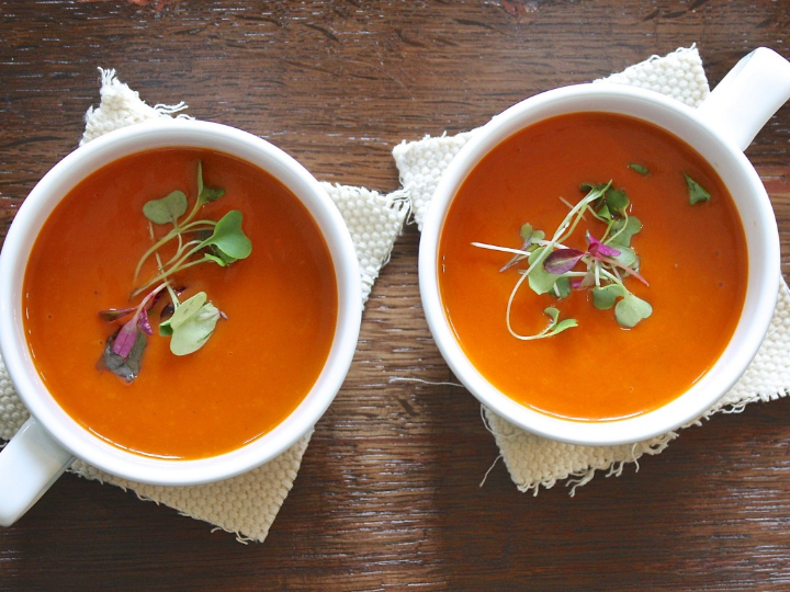 gazpacho con tomate de lata receta casera facil y rapida