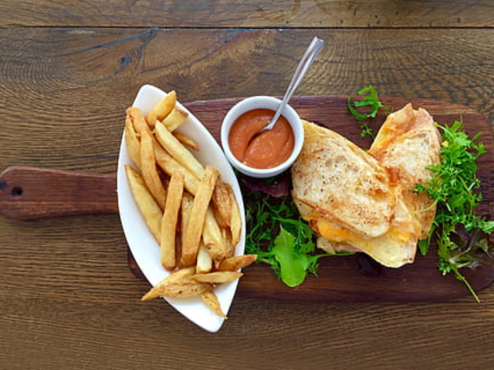 la marca de papas fritas mas popular de estados unidos cheetos