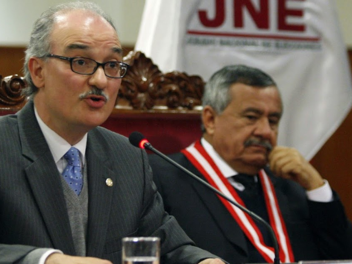 los requisitos que si o si debes cumplir para iniciarte en el negocio de las maquinas expendedoras